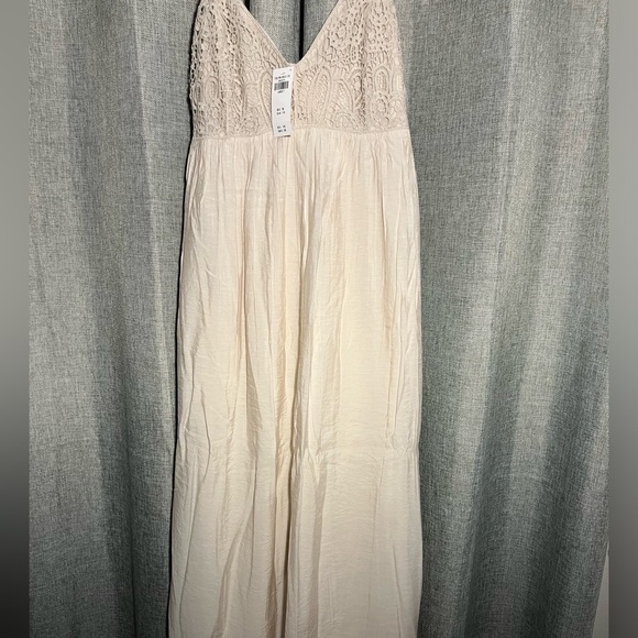 Abercrombie Lace Cutwork Maxi Dress - Picture 5 of 5